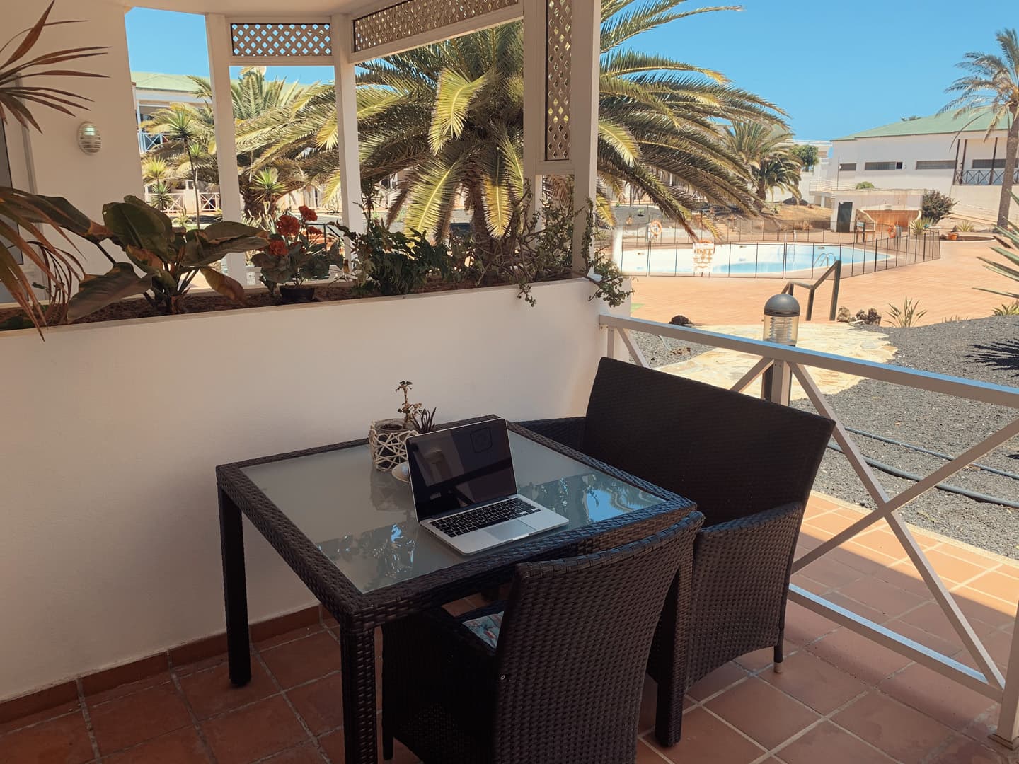 Private terrace with pool view at Casa Nola, Corralejo