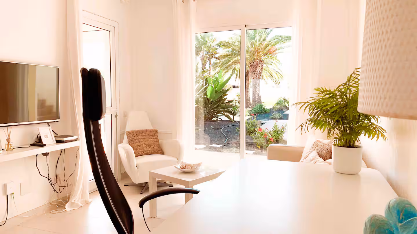 Bright living area at Casa Nola with dedicated workspace, Corralejo